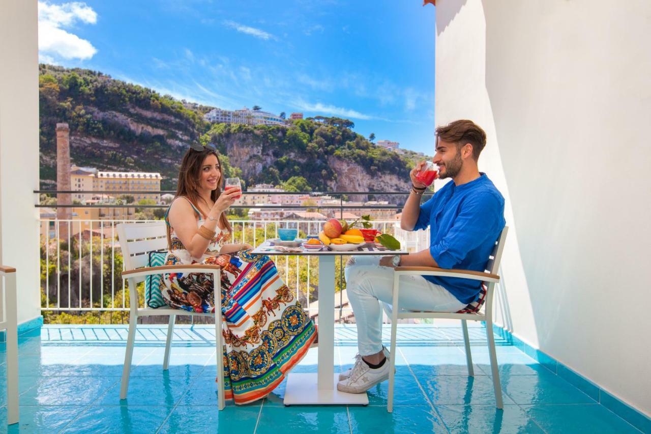 Yourhome - Sersale Suites Сорренто Экстерьер фото