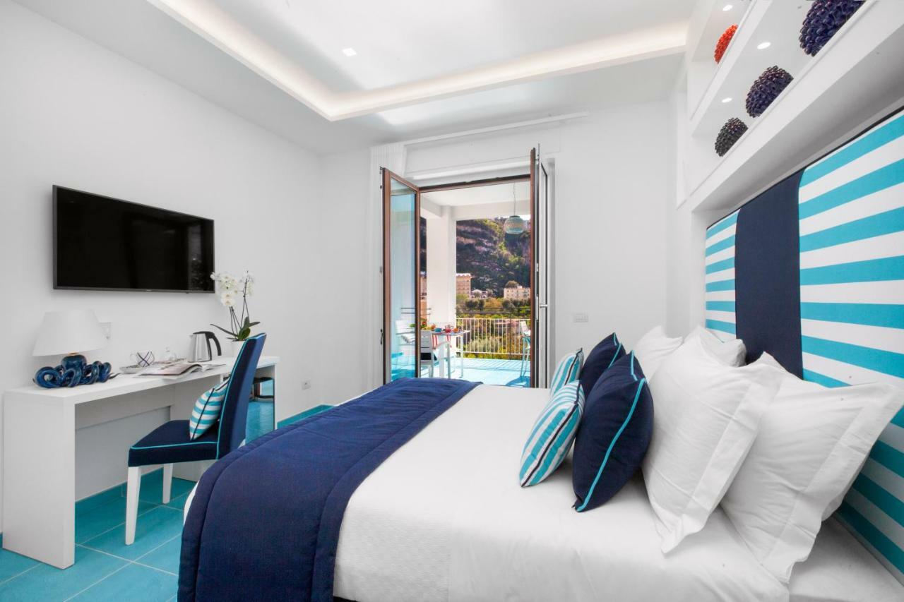 Yourhome - Sersale Suites Сорренто Экстерьер фото