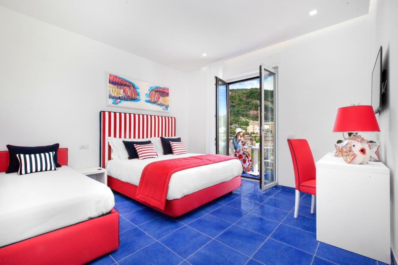 Yourhome - Sersale Suites Сорренто Экстерьер фото